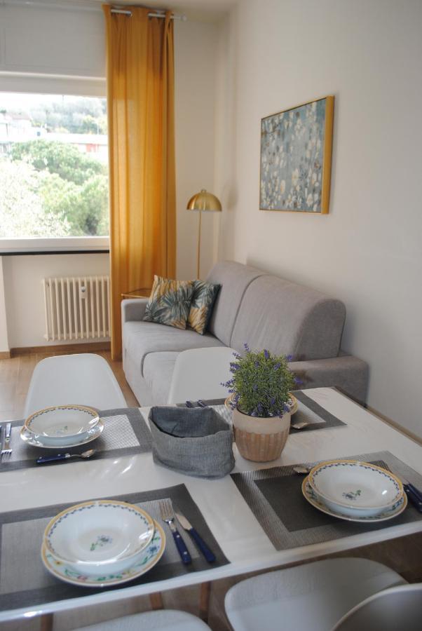 Raggio Di Sole - Pool, Tennis, Parking, Sea View & Relax Rapallo Exterior foto