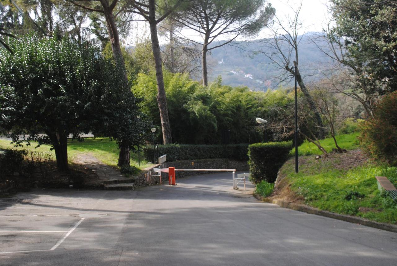 Raggio Di Sole - Pool, Tennis, Parking, Sea View & Relax Rapallo Exterior foto